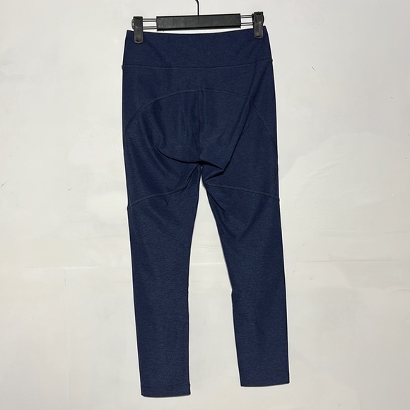 Outdoor Voices Navy 7/8 Warm Up Leggings Size Small - Picture 7 of 9